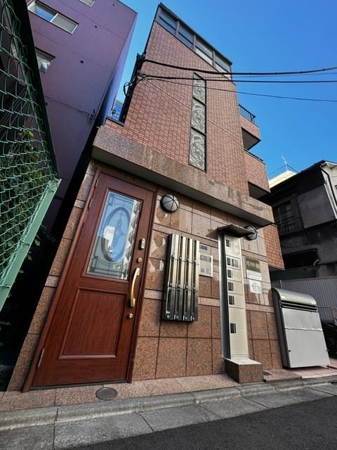 メゾンフラワー西新宿 203