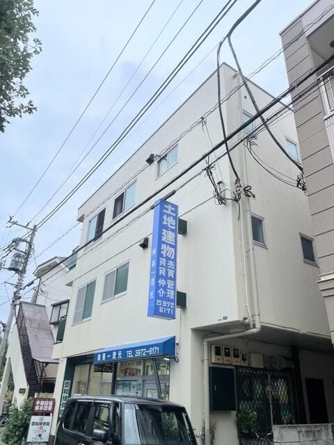 山口メタルメゾン 203