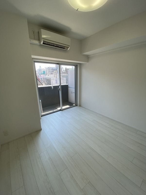 PREMIUM CUBE 関内 402