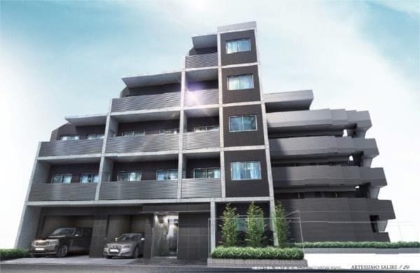 アルテシモサリーレの写真