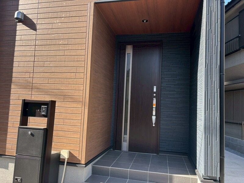 綾瀬2-7貸家1号棟の写真