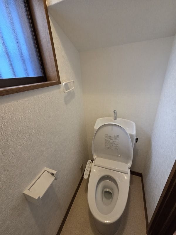 千石2丁目戸建 18.5万円/なし/なし