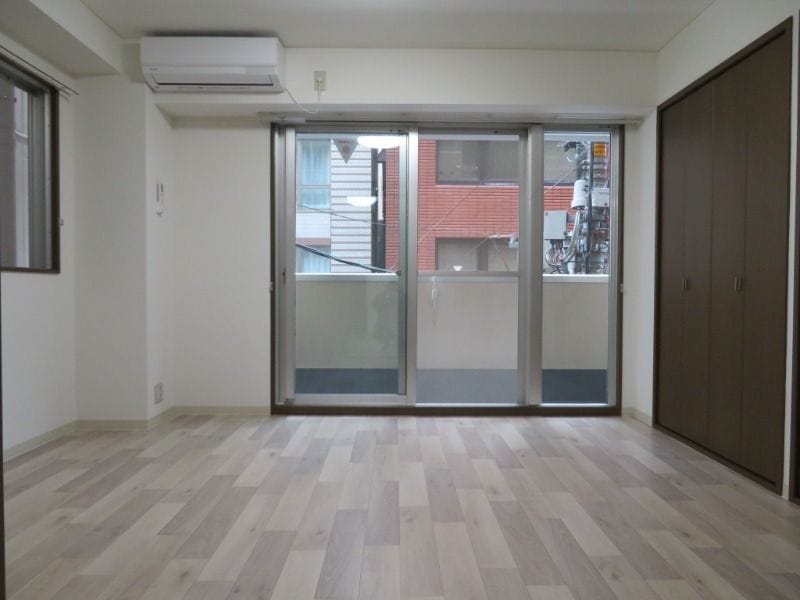 アブレスト浜町 301