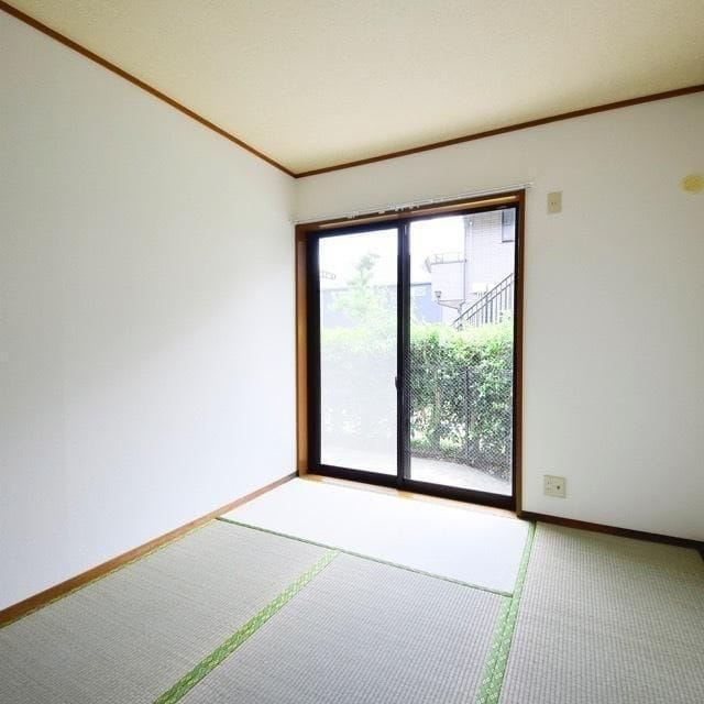 フォレスト深大寺A号館 103