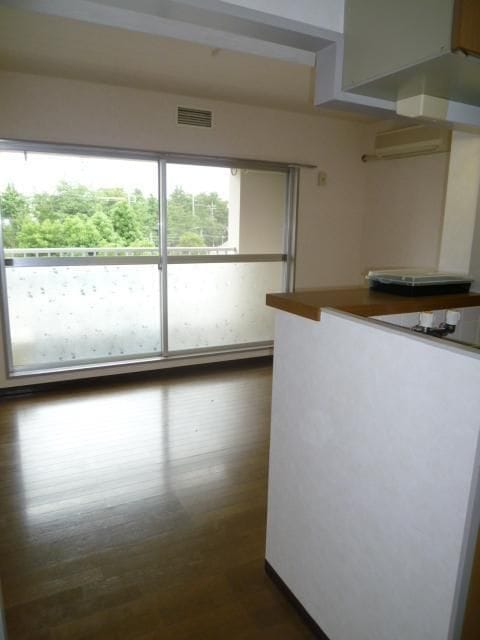 グリーンウェーブ北の台 303