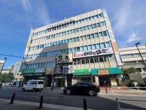 トーシン信濃町駅前ビルの写真