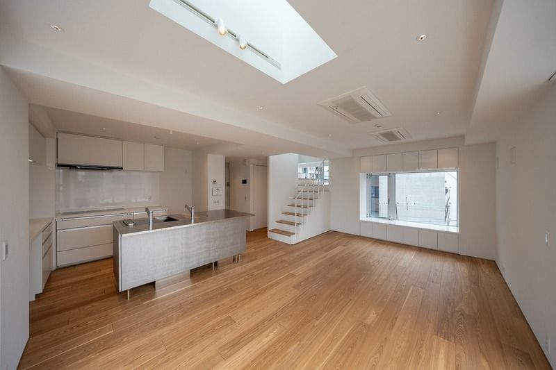 ARROWS EASTの写真