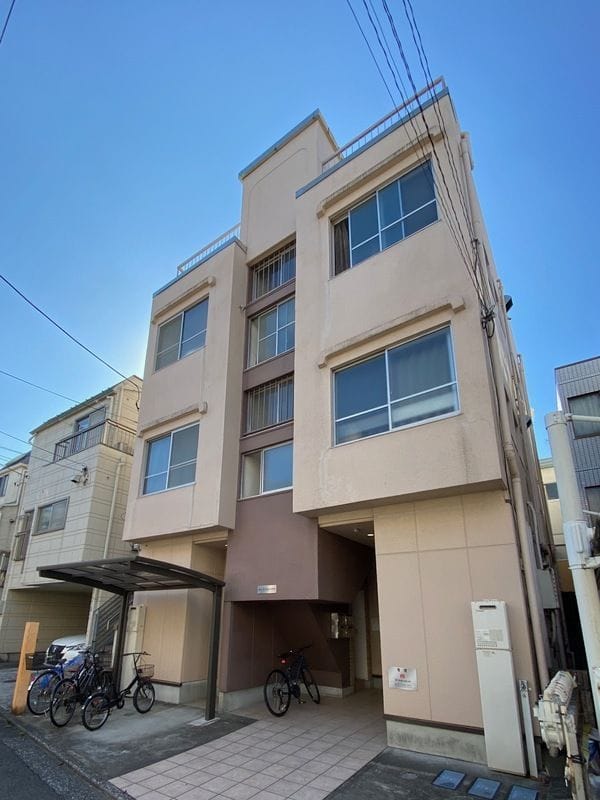 セントラルハウス 201