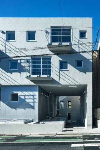 双葉町のアパートメント B05 間取り図