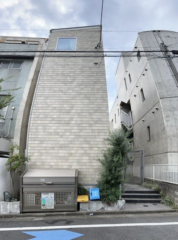 アリュイッテ西荻窪 102 間取り図