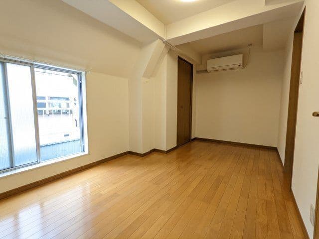 スタジオ根岸 403