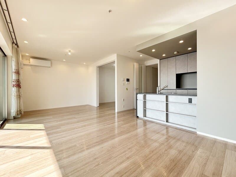 HARUMI FLAG PARK VILLAGE F棟 402
