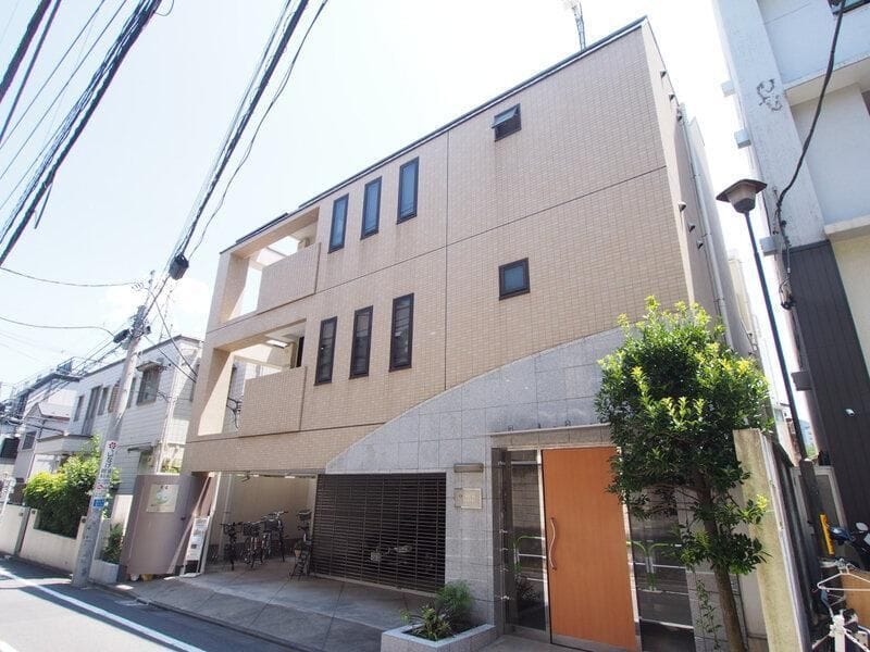 クレセント戸山 302