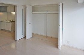 クレドラテース白河 406