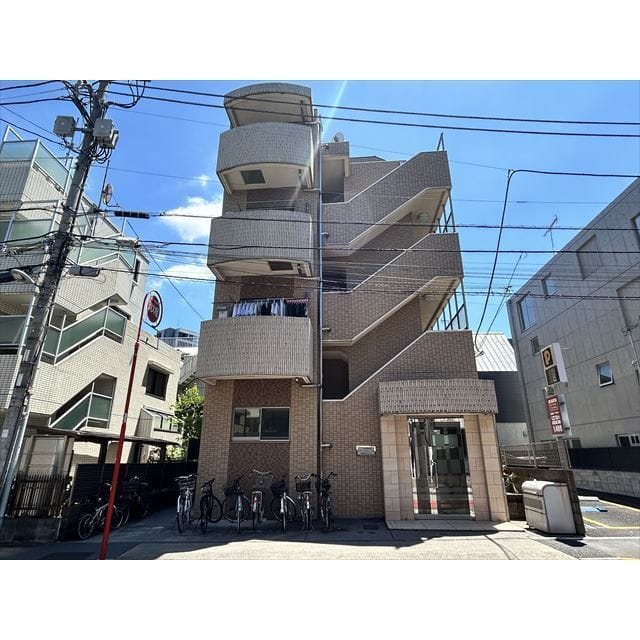 ピア・デュメールの写真