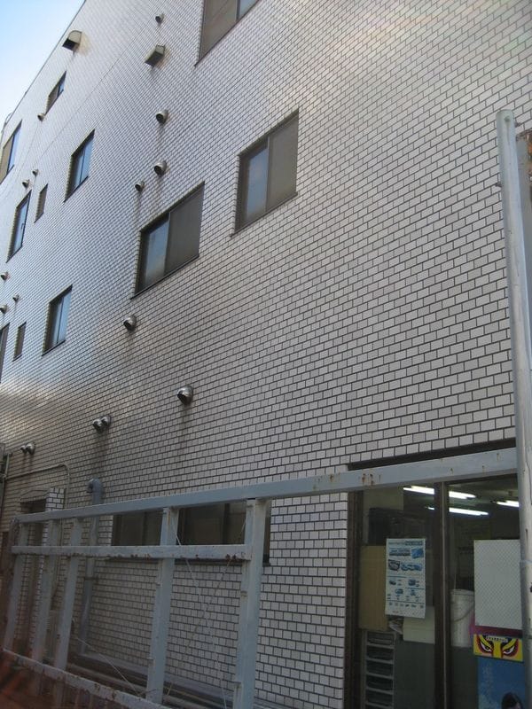 浅野ビル 202