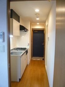 メルベーユ池之内 208
