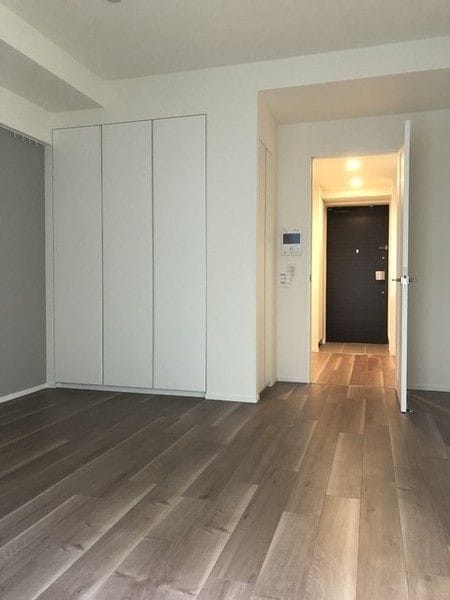 IVY WEST 602