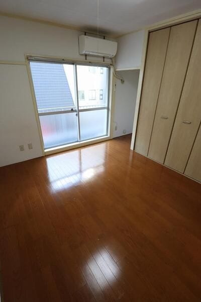 柳河ビルの写真