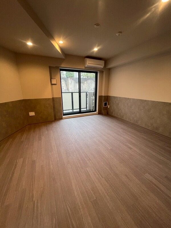 Dear WAN Court 小竹向原 201