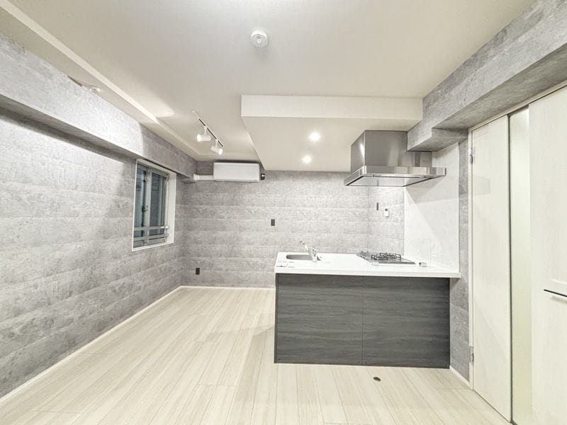 BEATRICE HASUNEの写真