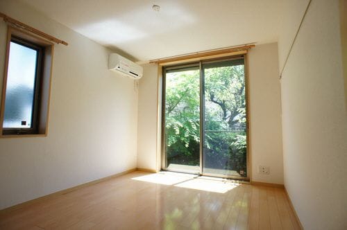 Brook Side 田園 101