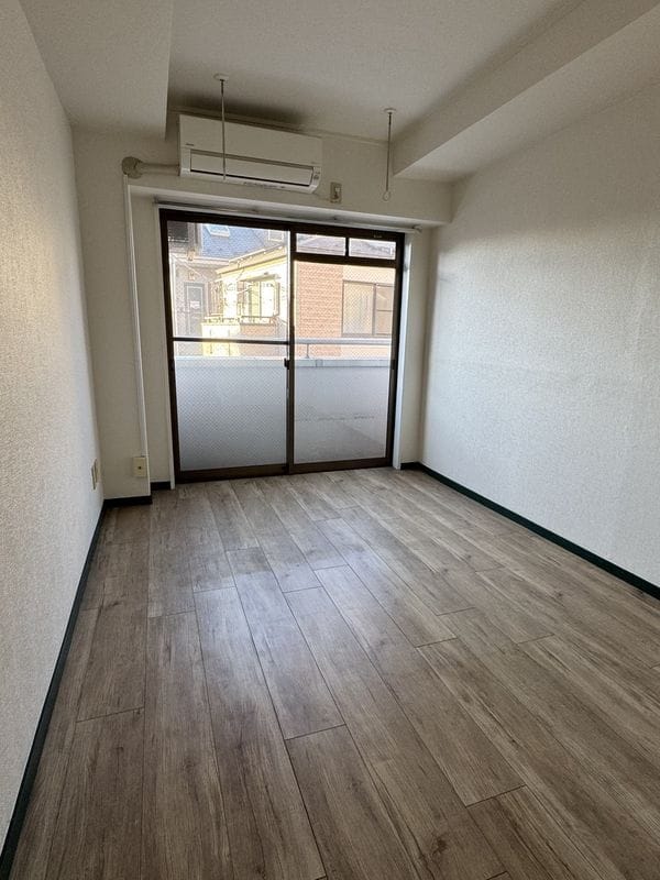 サニーハウス 205