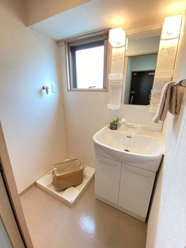 コンフィアンス流来 602