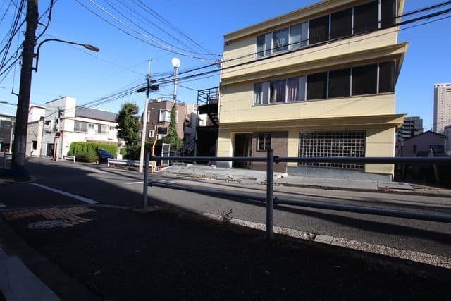 プラティーク早稲田 102