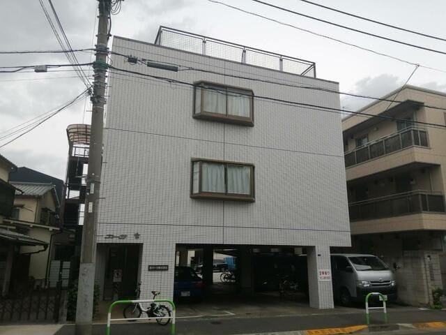 カーサ栄 205