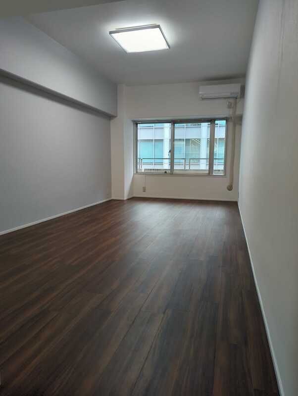 朝日六番町マンションの写真