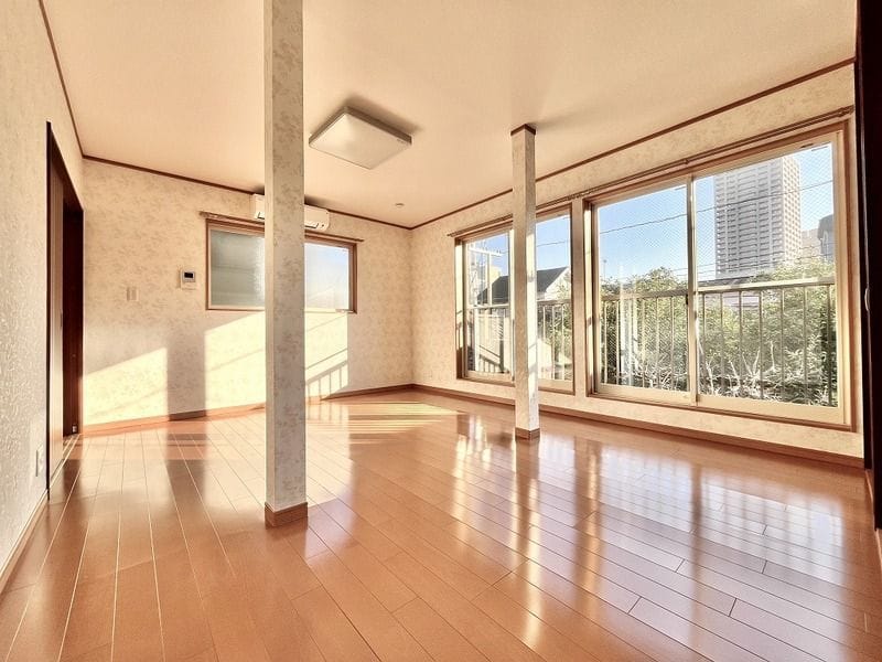 山﨑貸家(南棟)の写真