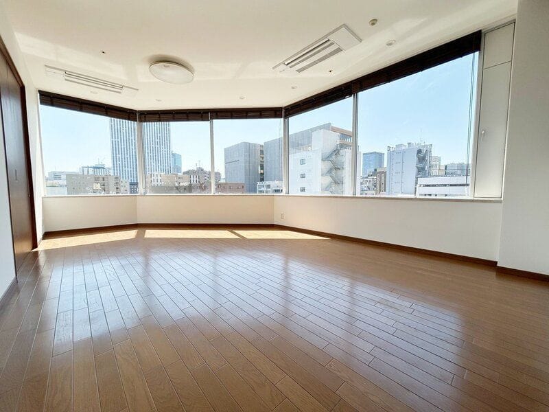 銀座タワー 1004