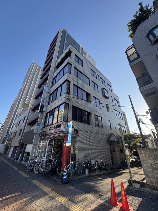 徳田ビルディングの写真