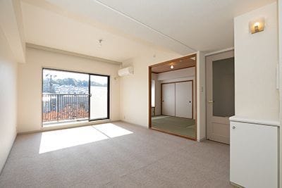 パティオ本牧 302