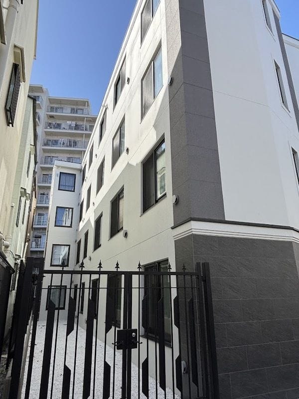 「メジロ築浅デザイナーズ」目白19号マンションの写真