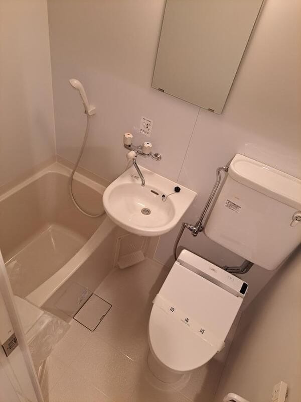 メイプルハウス 202