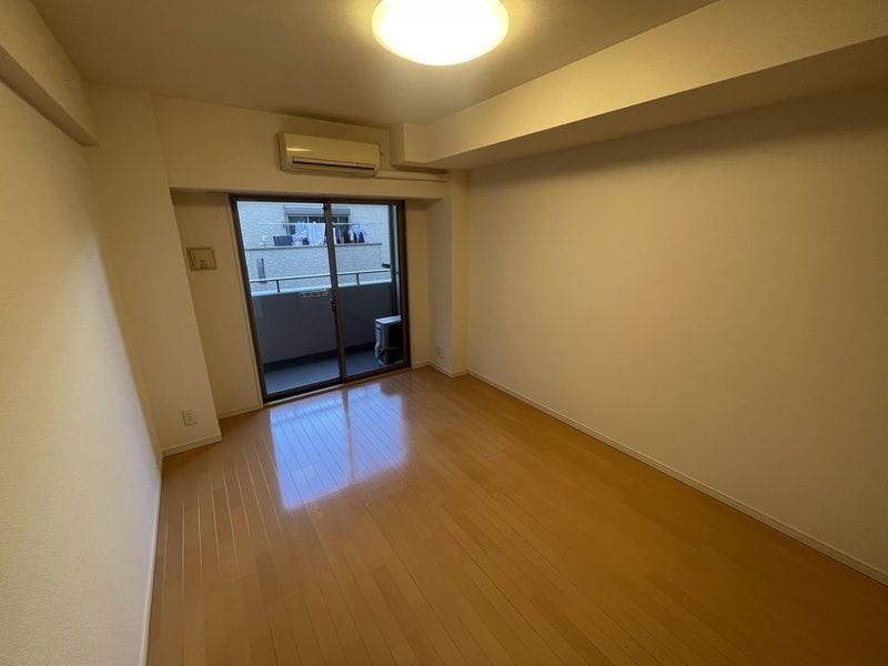 サンパレス駒込壱番館 208