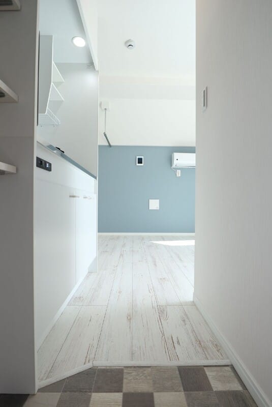 ユニヴェール西新井 301