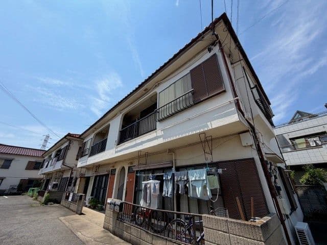 ゴールデンハイツA 202