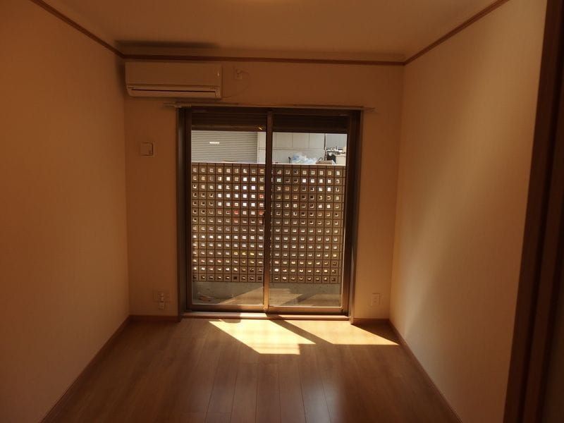 モント中馬込 102