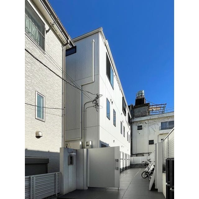 プランドール東新宿の写真