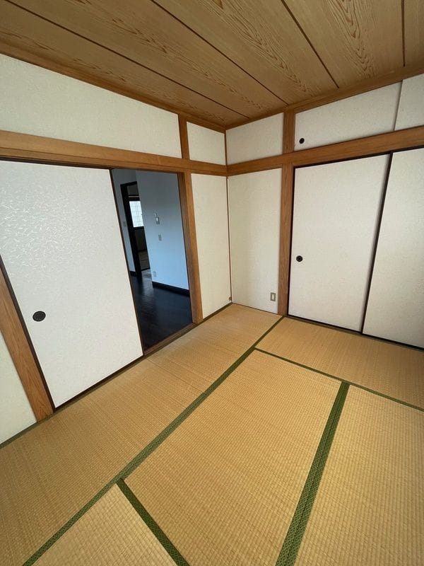 K-1ビル 4階・5階 30万円/20,000円/入力なし