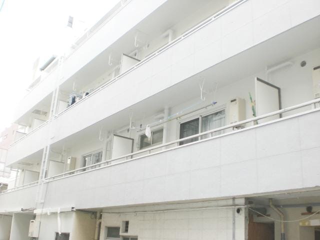第6朝日ビル 204