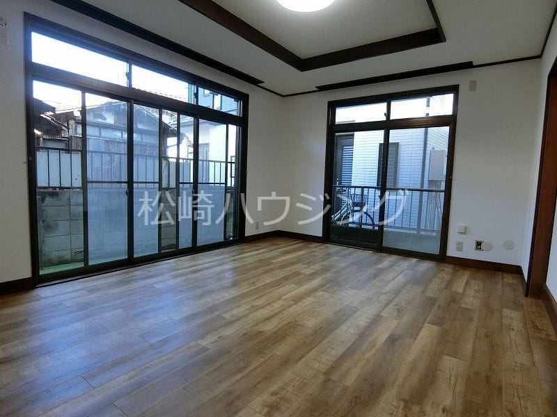 上高田1丁目9戸建 21万円/なし/入力なし