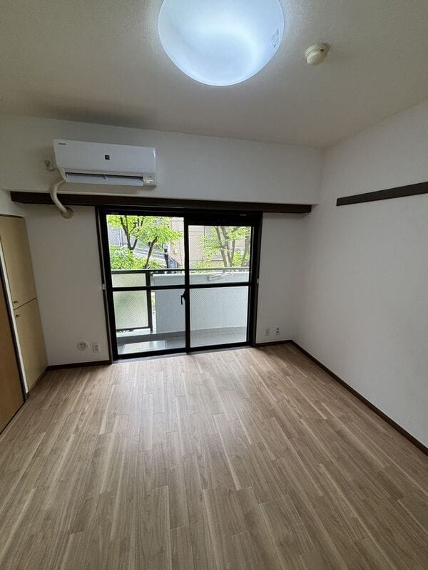 ナイスアーバン入谷 202