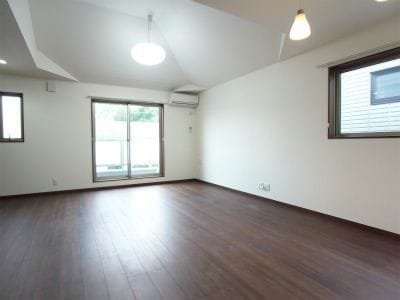 リブリ・夏椿 102(P2付) 15.5万円/5,000円/入力なし