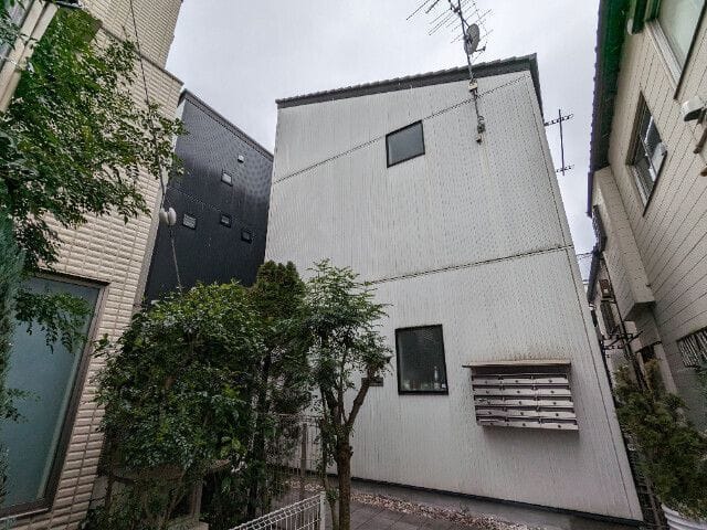 サンフラワーガーデン螢坂 201