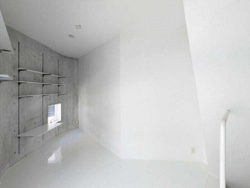 MM1221 WESTの写真