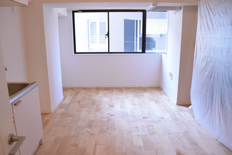 ベルメゾン上野松が谷 403